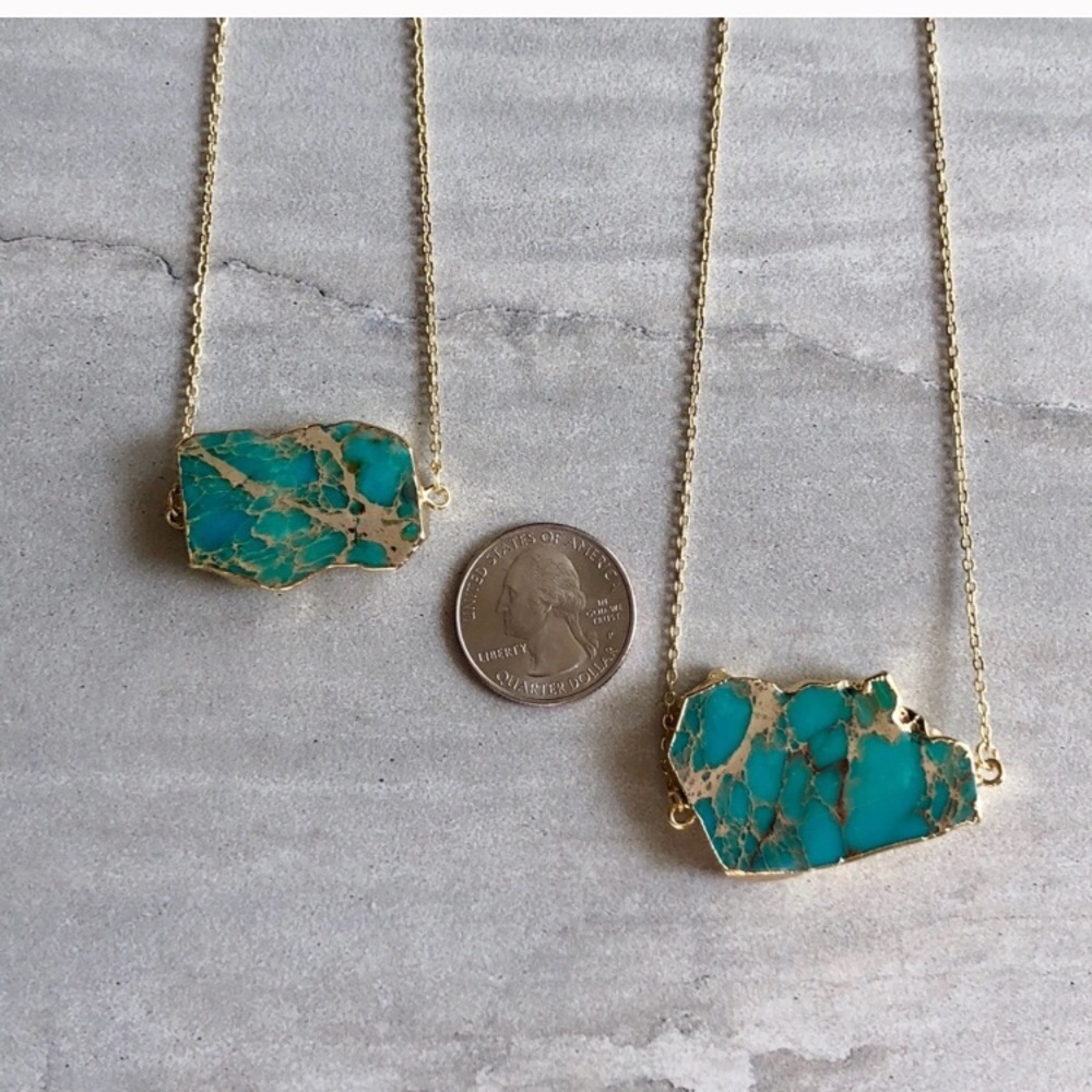 Raw Jasper Sea Sediment 18k Gold Necklace - Picture 5 of 6